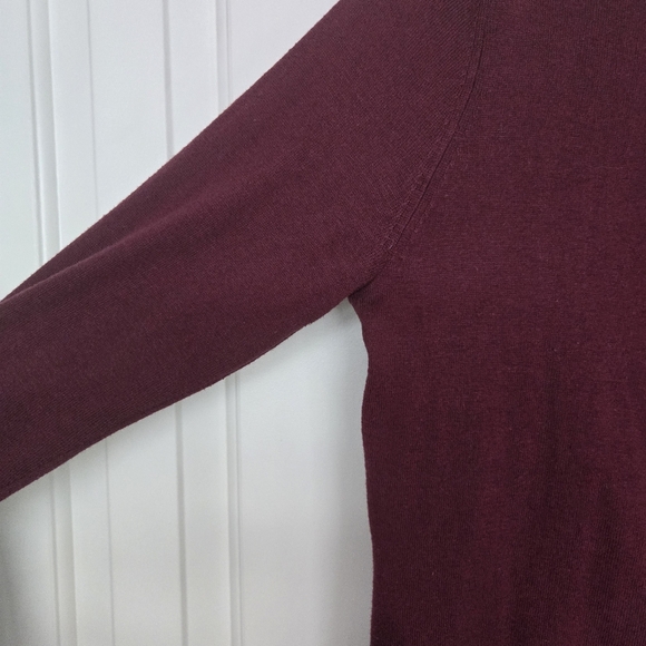 Ann Taylor Burgundy Classic Cardigan XS - Picture 2 of 7